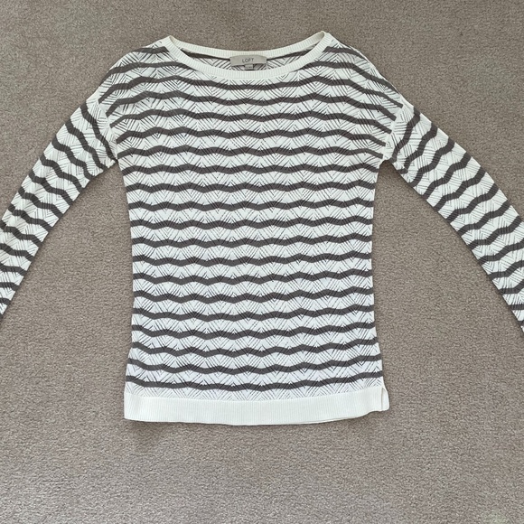 LOFT Sweaters - LOFT Pointelle stripped sweater